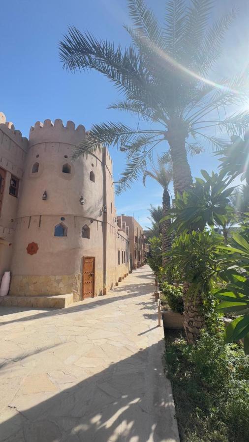 منتجع Aldar نزوى‎